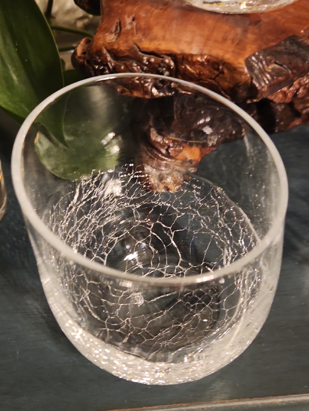 Pier 1 Crackle Angled Rim Glass Tumbler--ONE ONLY - Picture 5 of 8